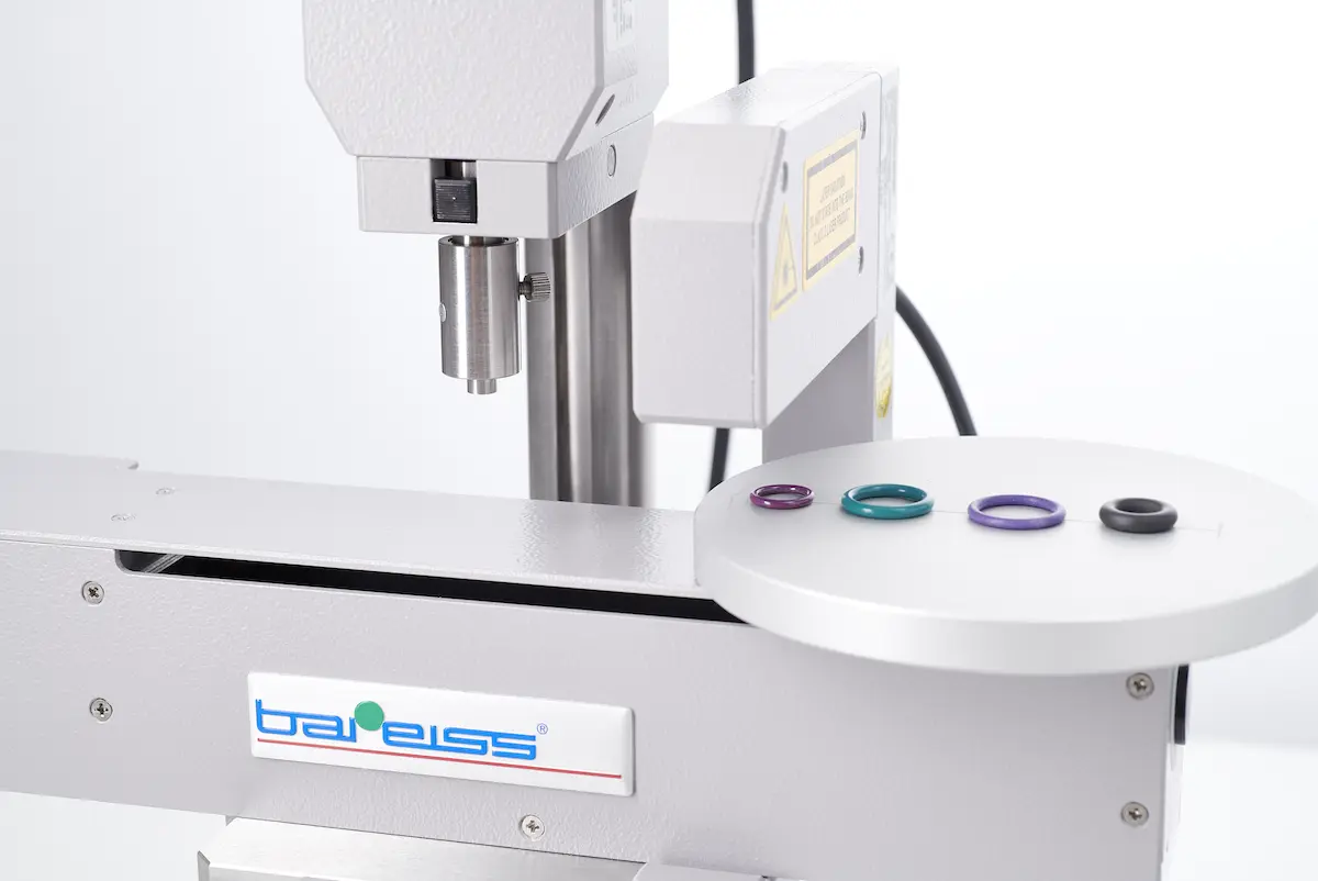Automatic centering system for o-ring hardness testing
